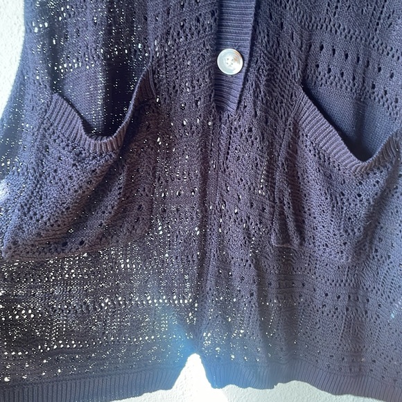 Vintage black crochet short sleeve button down romper - Picture 2 of 8